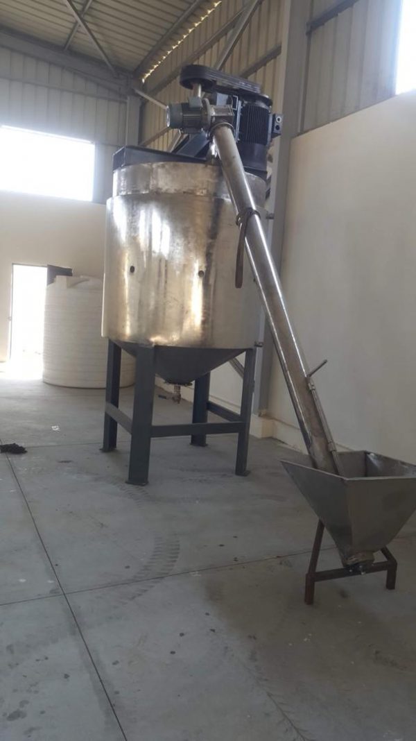 خلاط سوائل معلق دبل جاكت ٥ طن